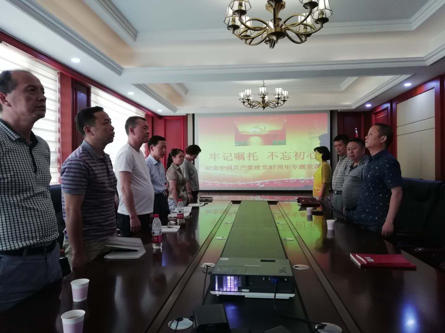 1531729417498322.png 圖片1.png